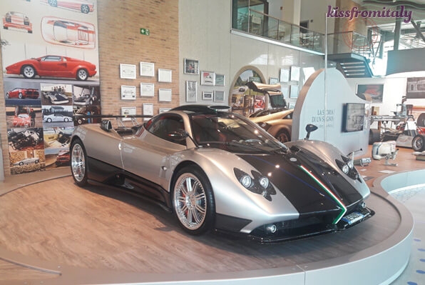 pagani automobili tour