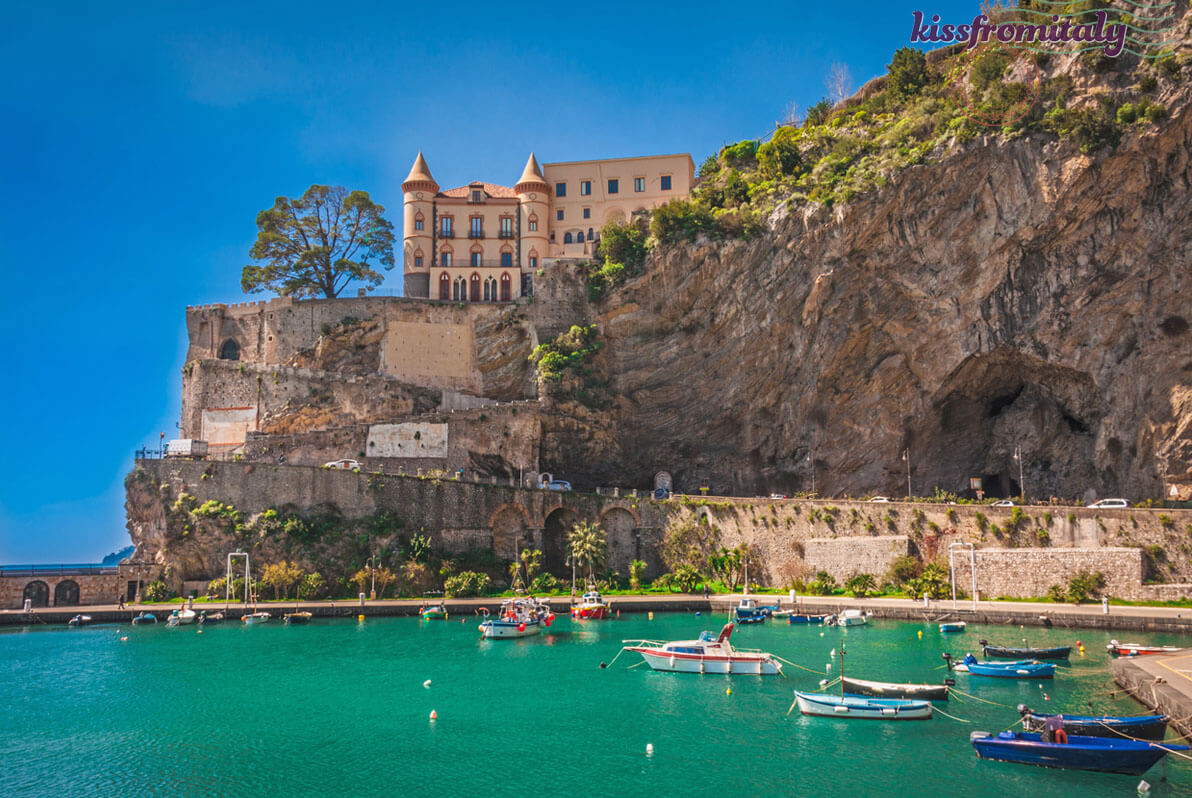 boat tour naples to amalfi coast