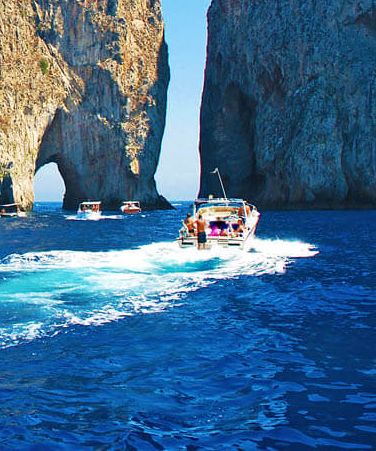 naples boat tours italy